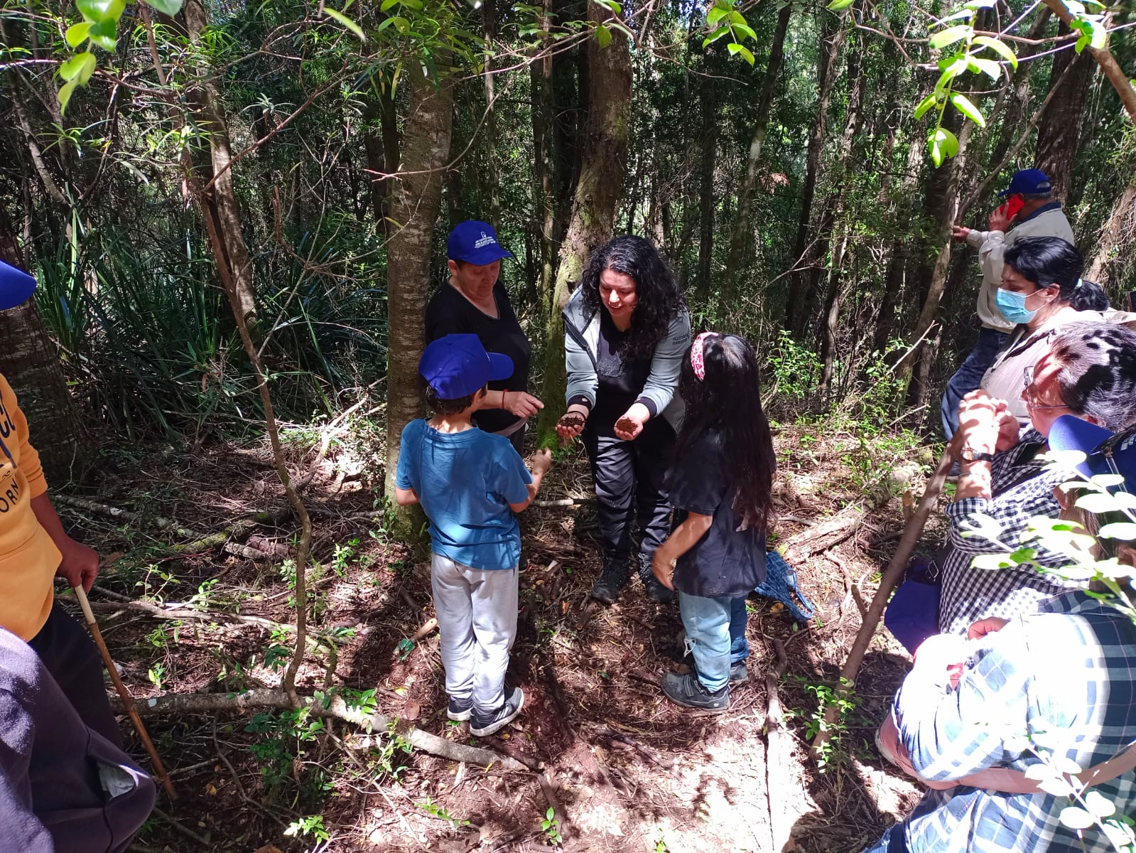 Iniciativa “Agua para la Vida” capacitó a dirigentes sociales en el consumo responsable de agua potable